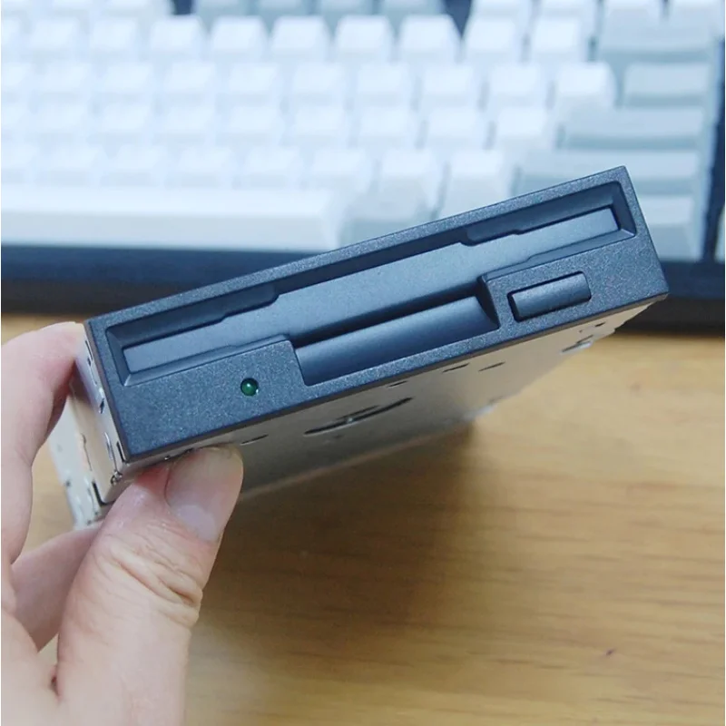 Original for SONY built-in 3.5inch floppy drive 1.44M 720k IDE disk drive suitable for MPF920