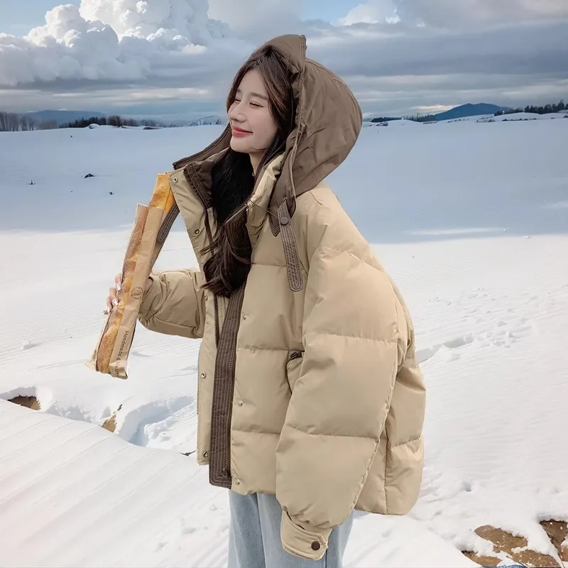 Short Contrasting Color Cotton Jacket for Women in Winter 2025 New Small and Fashionable Thick Cotton Jacket Cotton Coat Bread J