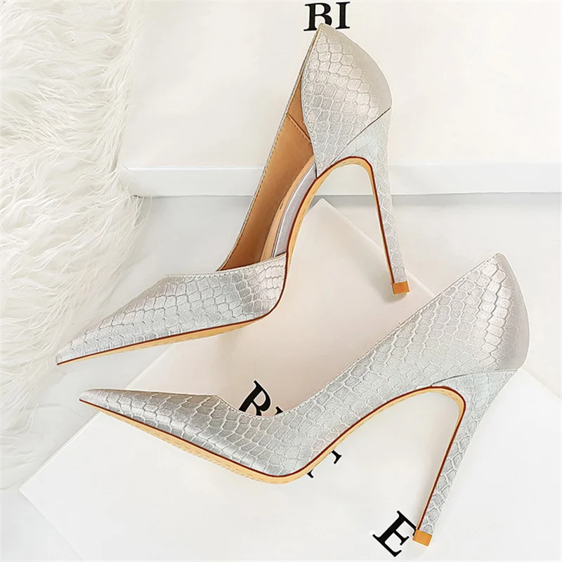 Women 7.5cm 10.5cm High Heels Elegant Pumps Lady Plus Size Silk Satin Green Silver Wedding Stiletto Low Heels Fetish Party Shoes