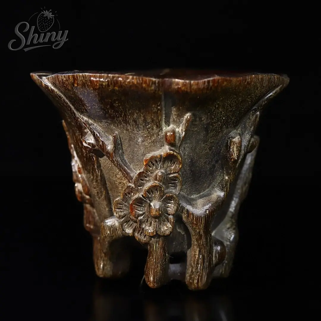 

Collection Chinese Natural Old Tibet Cow Bone Hand-carved Plum Blossom Wine Glass Fengshui Statues