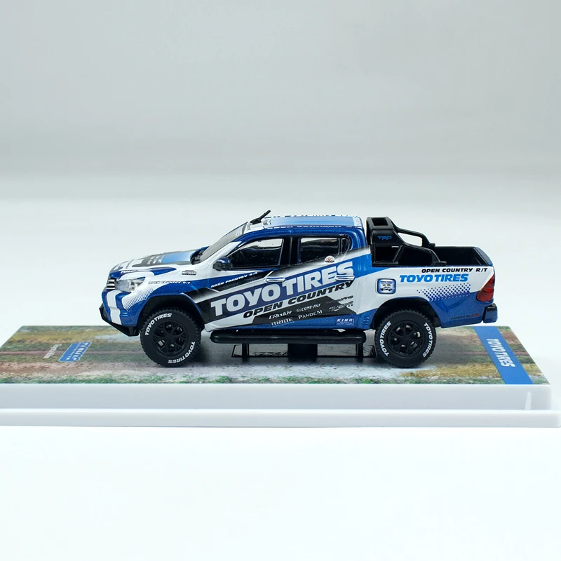 Tarmac Works 1/64 GR YARIS Hilux TOYO TIRES Alloy Toy Motor Vehicle Diecast Metal Model Gifts