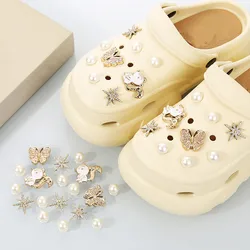 Cute Cartoon Squirrel Hole Shoe Charms Accessories Shoe Buckle Fashion Butterfly Pearl DIY 3D Shoes Decorations