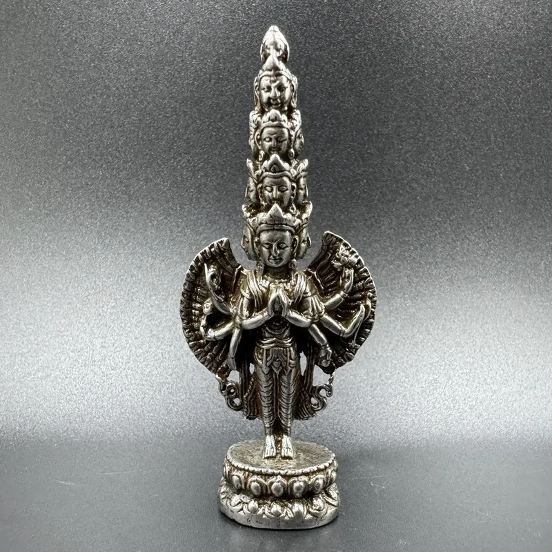 Tibetan Iron Thousand-Armed Avalokiteshvara Small Ornament Antique Collection Buddhist Bead Pendant Craft