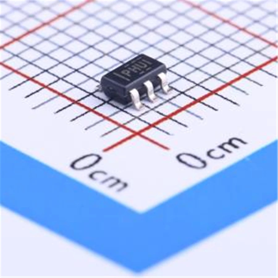 50PCS/LOT TPS79333DBVR (Current-Sensing Amplifiers)