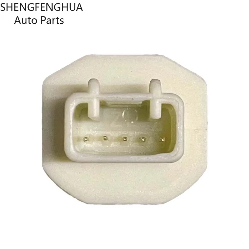 For Toyota Overbearing/Corolla EX 5 plug, hardcore brake light switch 84340-30130