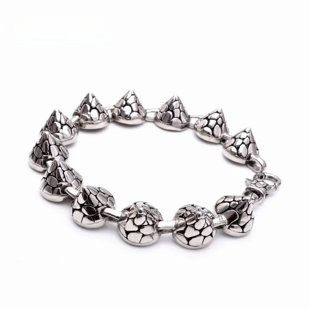 

CHUANGCHENG Korean Personalized Fashion 316L Stainless Steel Pyramid Men's Bracelet Jewelry