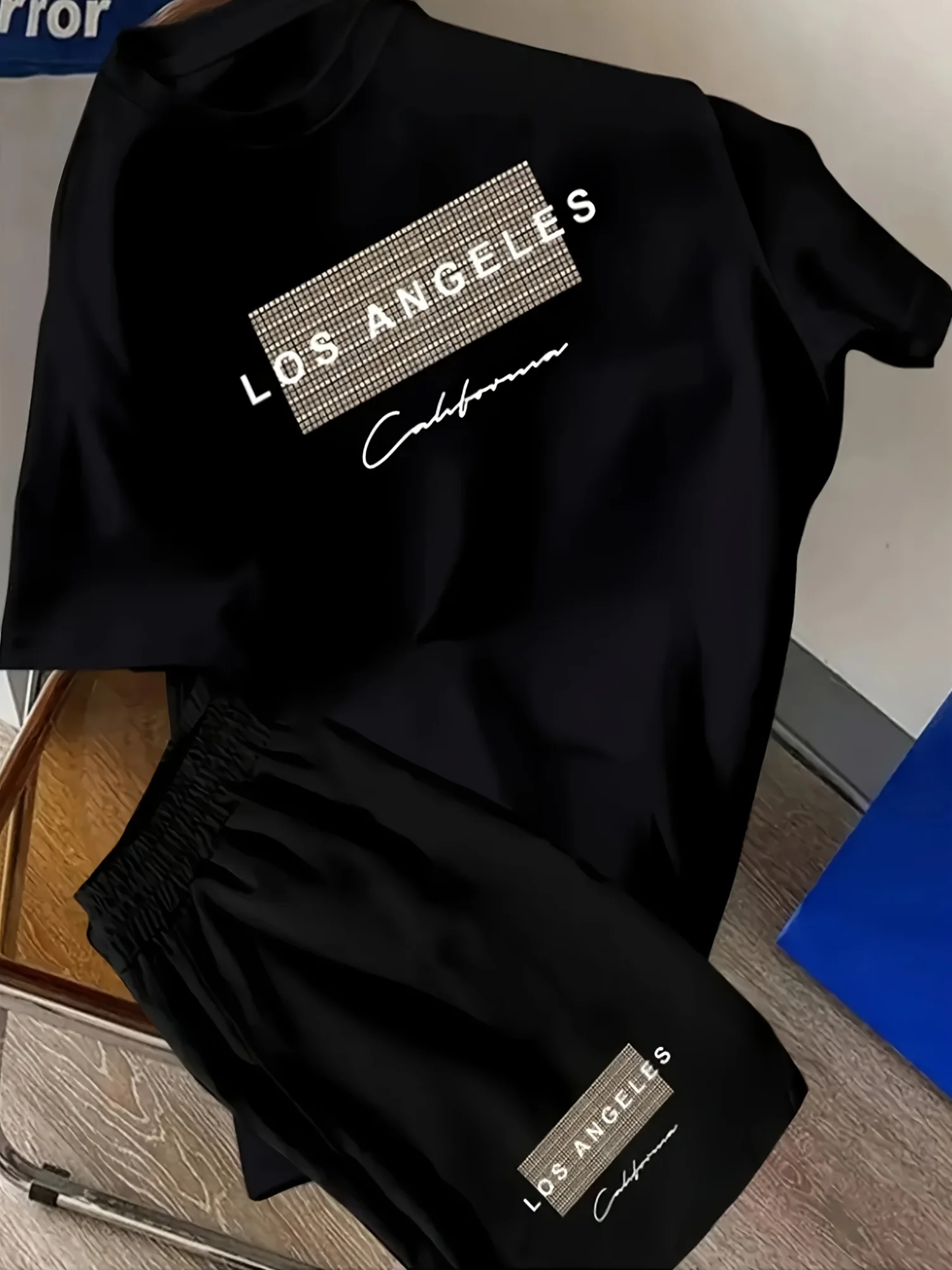 

Trendy fashion t-shirt men's set casual short-sleeved set - sports outfit Comfortable to wear T-shirt and short breathability