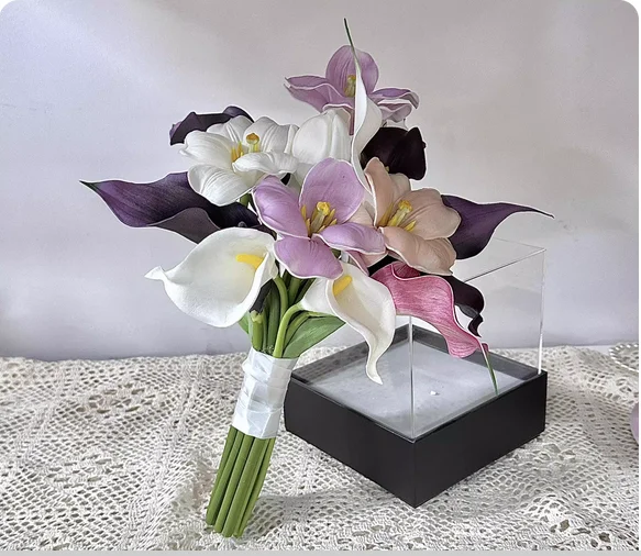 Hot purple spherical hand-held calla lily Korean travel props engagement bouquet wedding simulation flower girlfriends DIY