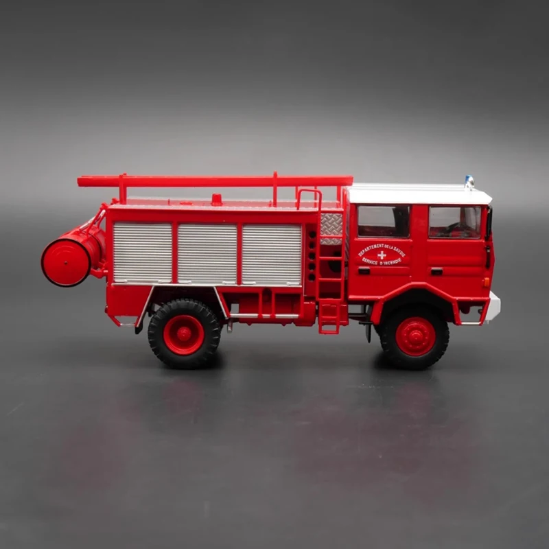 Ixo diecast escala 1:43 berliet gbd motor de bombeiros off-road bomba caminhão liga modelo de carro coleção lembrança exibição de presente de feriado