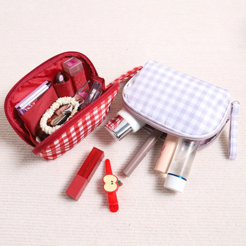 Cute Red Purple Plaid Handbag for Women, Portable Travel Makeup Pouch, Small Large Toiletry Cosmetic Bag with Zipper