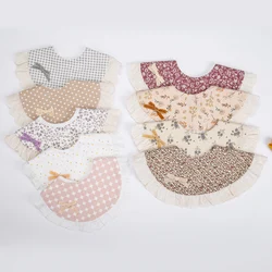 Cotton Baby Bibs for Infant Boys Girls Vintage Plaid Saliva Towel Flower Velvet Bow Adjustable Button Feeding Burp Cloth Stuff