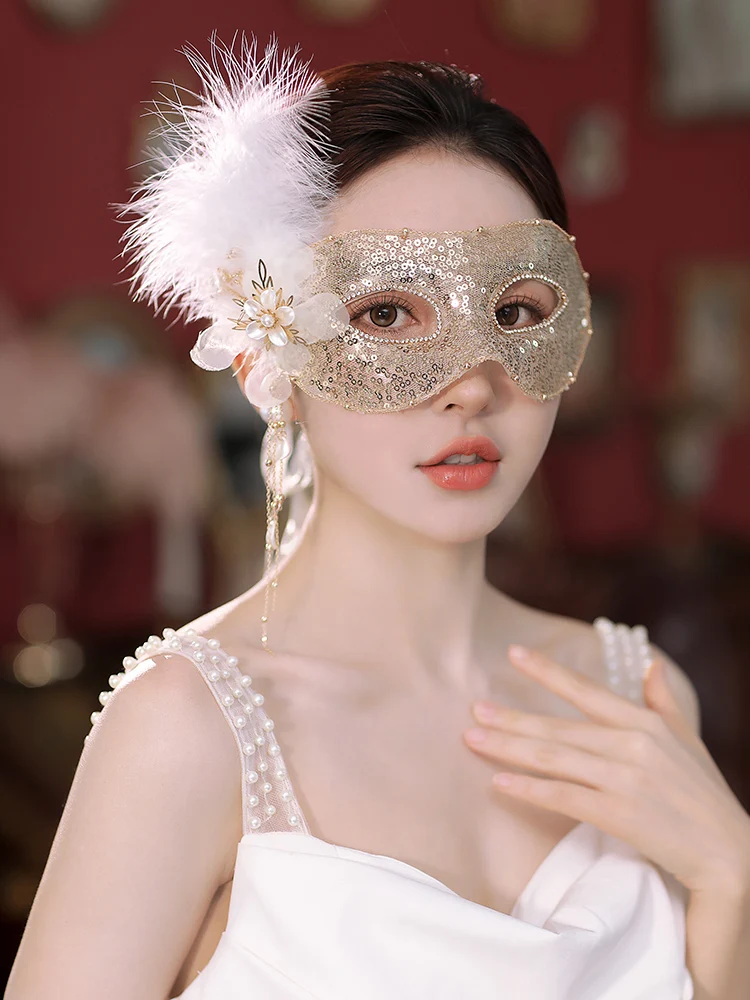 Decorative Masks Golden Veil Mask Half Face Feather Stage Perform Photograph Makeup Ball Party Prop Light Luxury