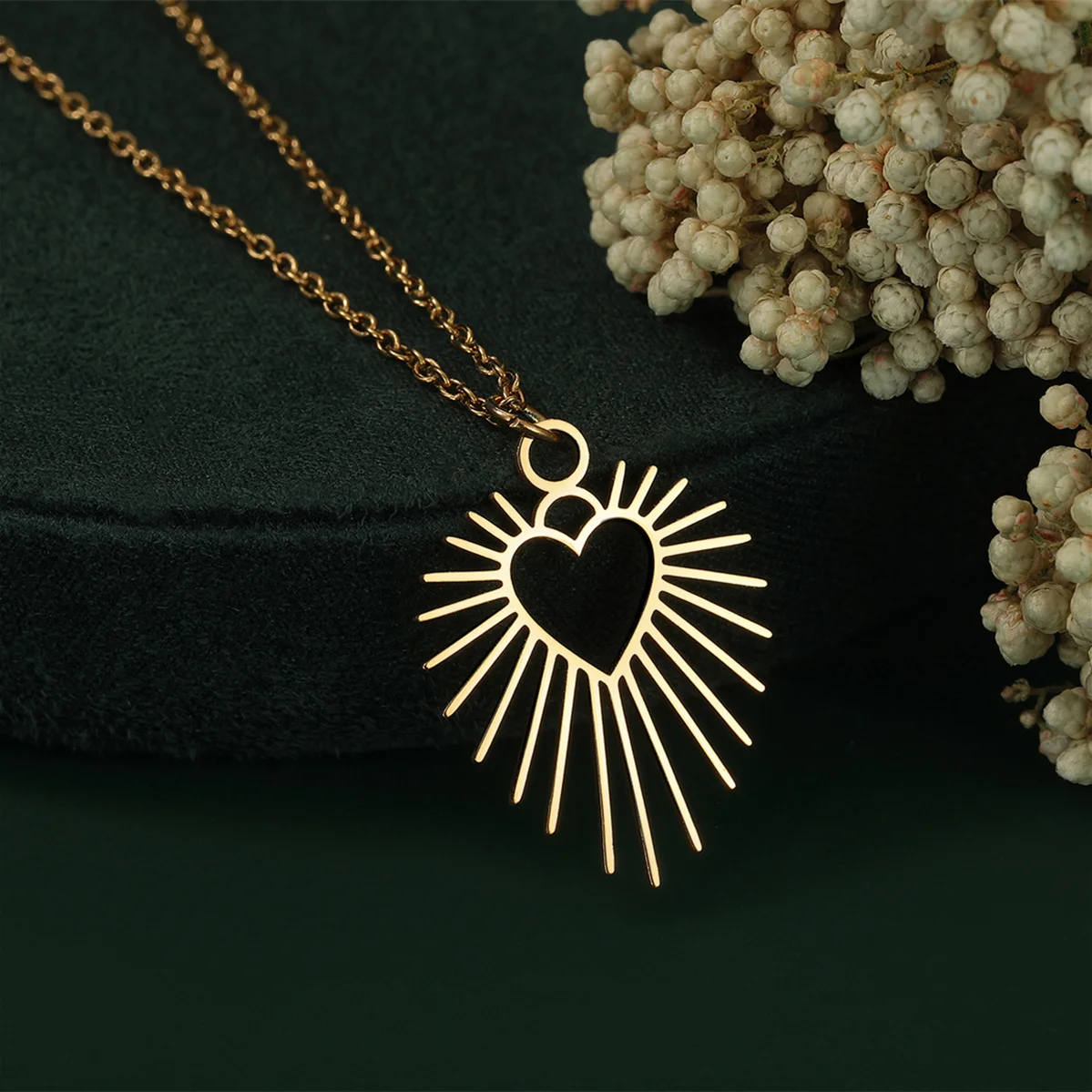 Trendy Love Heart Sunshine Rays Necklaces for Women Clavicle Choker Stainless Steel Chains Fashion Lover Jewelry Unique Gifts