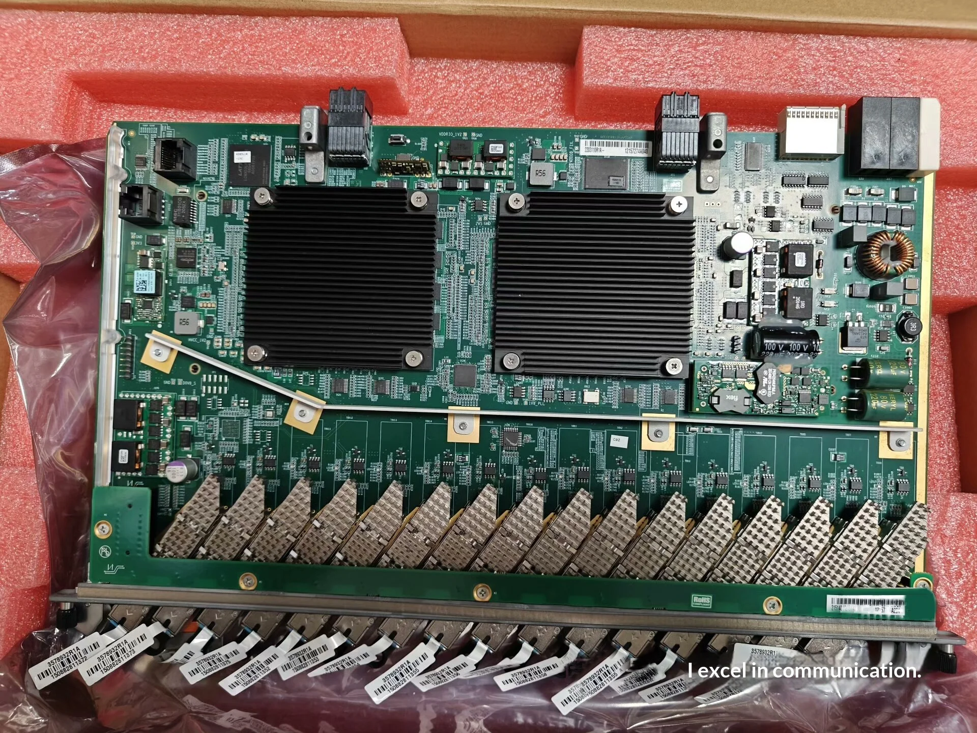 

New Business board original Fiber Home GMOA Class C+ module Card 16-Port XGPON&GPON Combo Board for AN6000 OLT