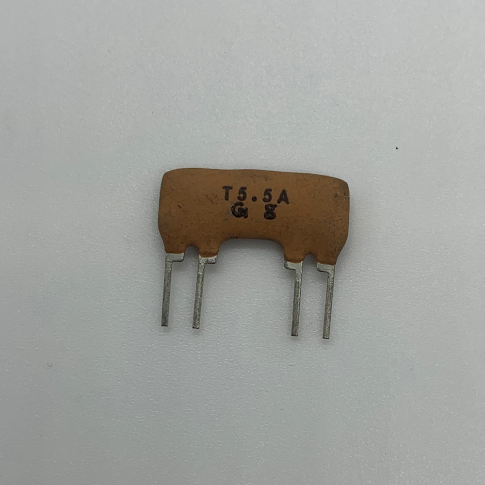 10PCS/ Original Murata ceramic filter crystal oscillator SFT5.5MA 5.5MHZ 5.5M straight plug 4 feet spot