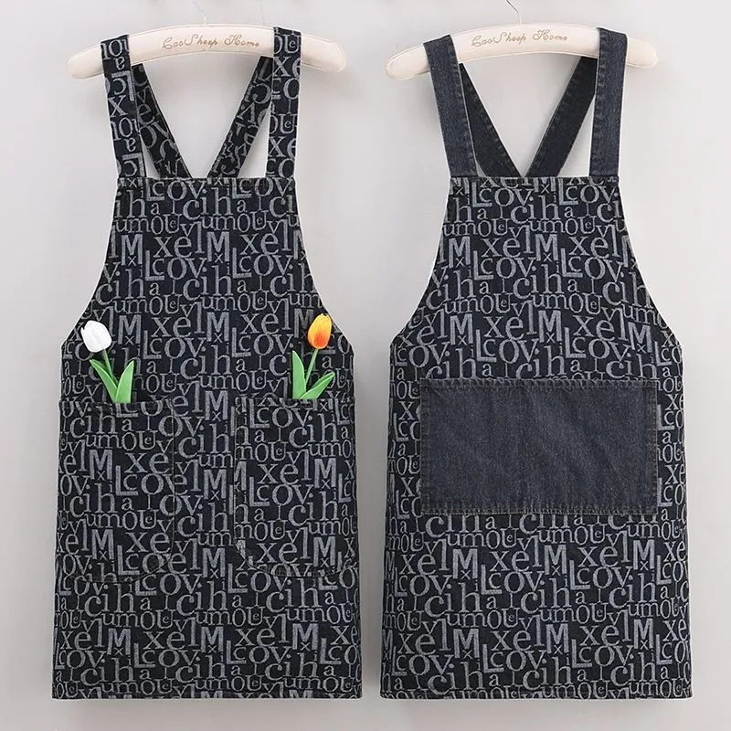 

Straps Style Washed Denim Apron Kitchen Home Wear Resistant Dirt Resistant Work Clothes Cooking Breathable Oil Proof Apron ZI41