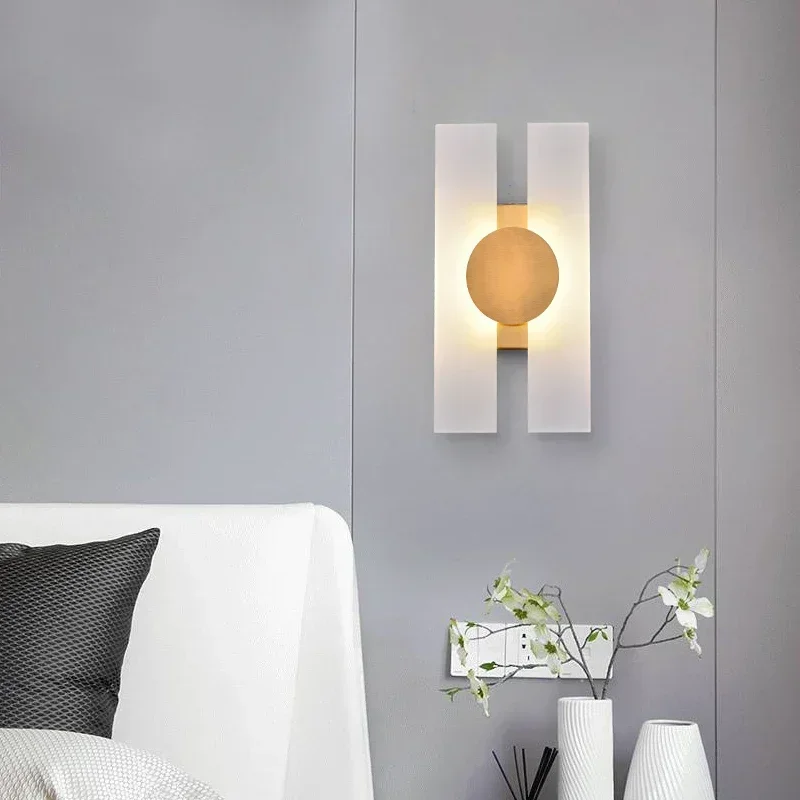 

Postmodern light luxury wall lamp Nordic minimalist creative living room aisle bedroom bedside wall LED wall lamp