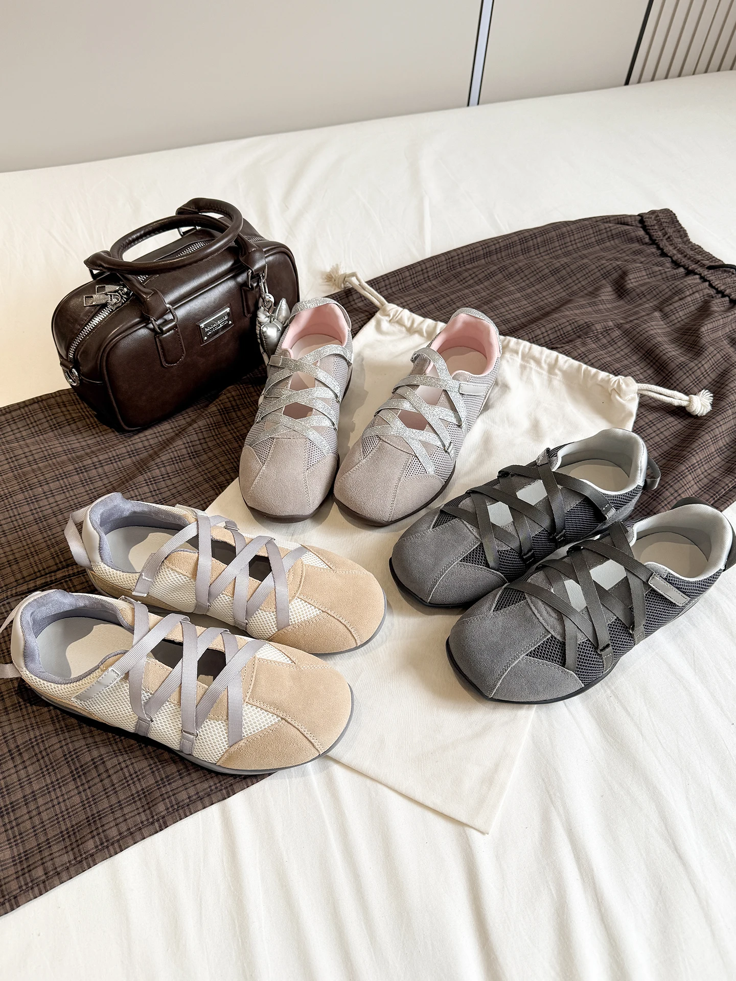 zapatillas-deportivas-retro-de-suela-gruesa-con-tiras-cruzadas-estilo-mary-jane-para-mujer-estilo-casual-y-funcional-primav