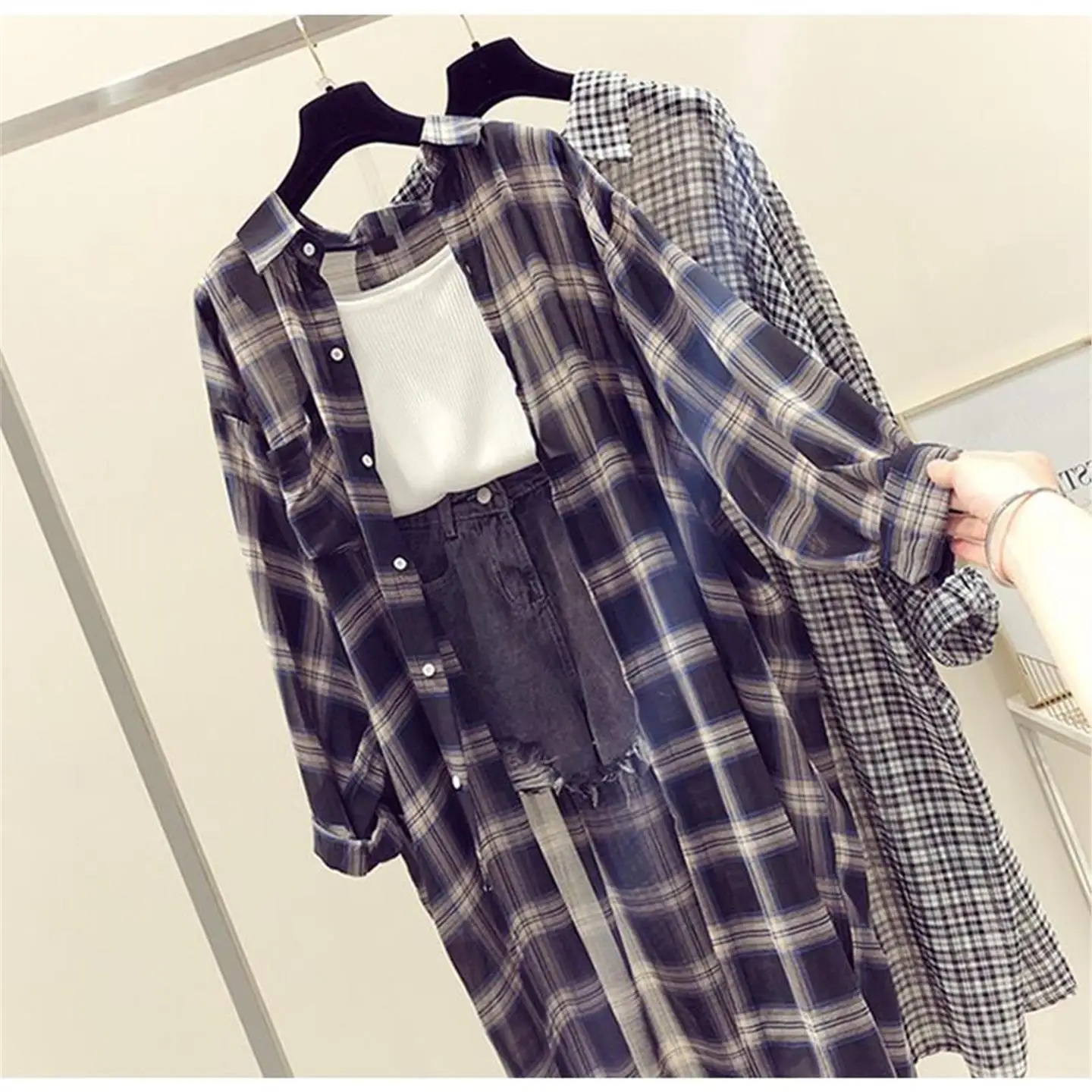 

Свободная удлиненная рубашка с защитой от солнца, шикарная верхняя одежда средней длины в гонконгском стиле, весна-ранняя осень, модная новинка 2026 года