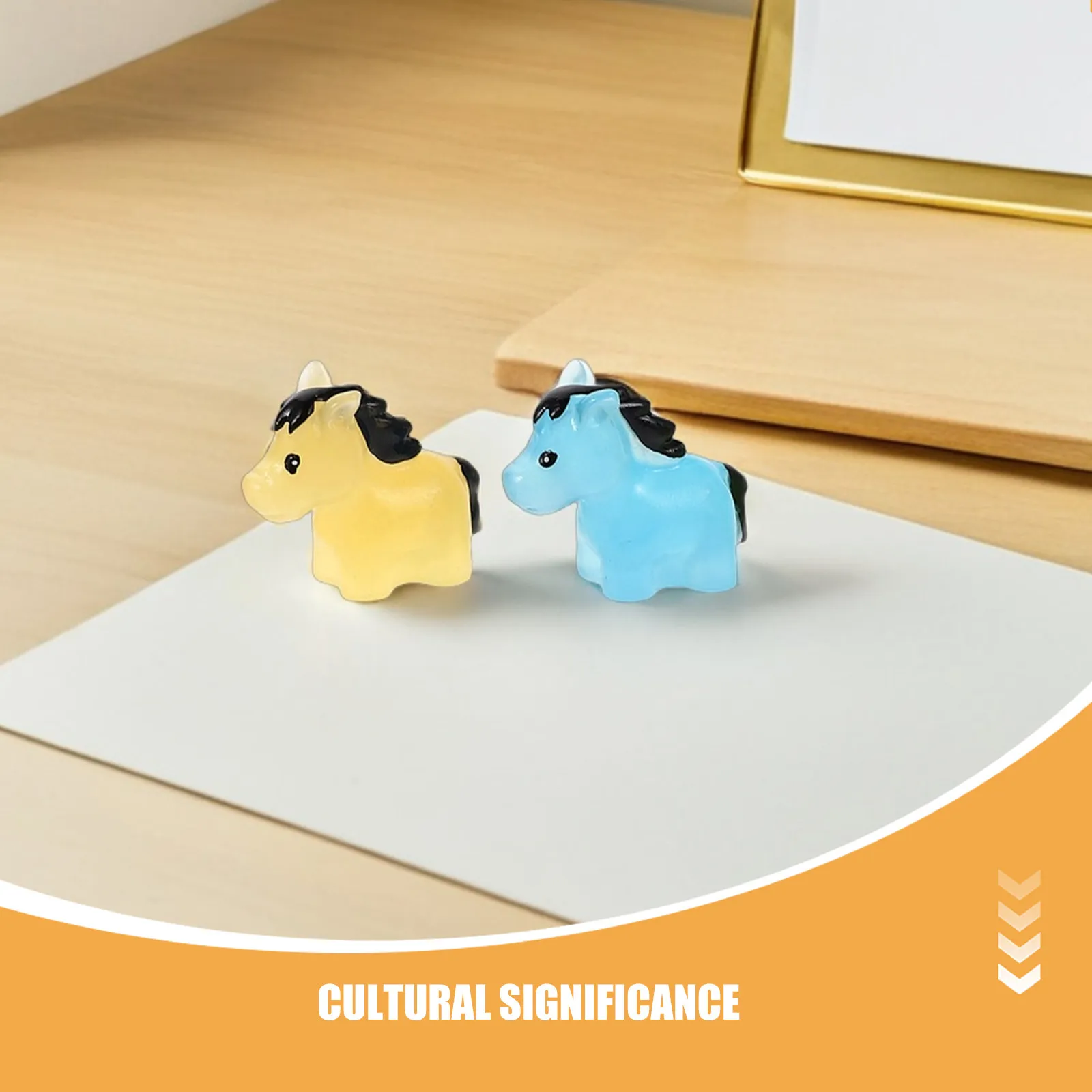 28Pcs Night Glow Mini Resin Horses Chinese Horse Statue 2026 Year of Horse Feng Shui Decor Small Animal Sculpture Shelf Desk