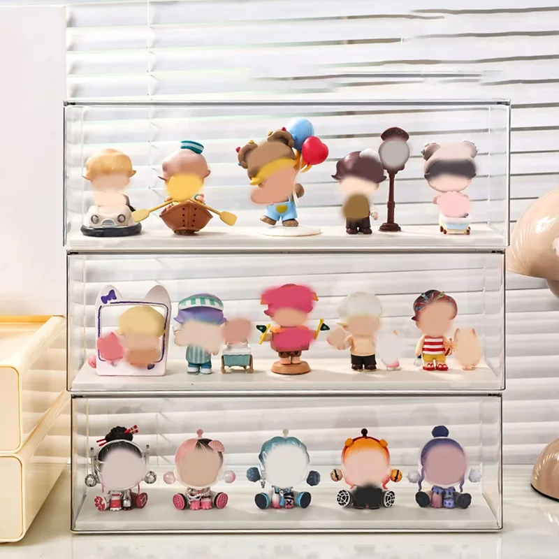 Boîte de présentation transparente pour modèles, empilable avec socle et couvercle anti-poussière qui éloigne poussière et débris. Convient aux figurines d’anime, objets de collection et maquettes automobiles