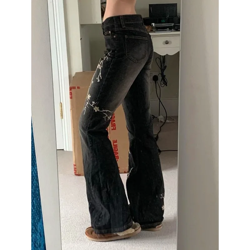 Thumbnail 4 - #6 Latest High Rise Denim Jeans Offers