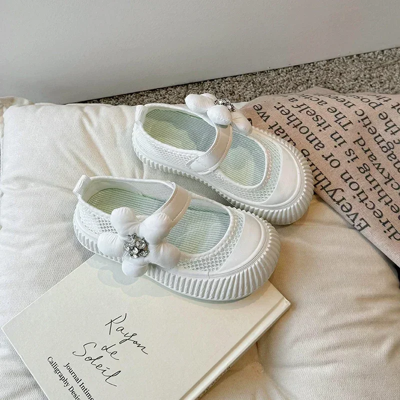 

Kids Tenis Shoes Mesh Breathable 2025 Summer New Girls Flat Shoes Sweet Flowers Children Casual Shoes Crystal Princess Non-slip