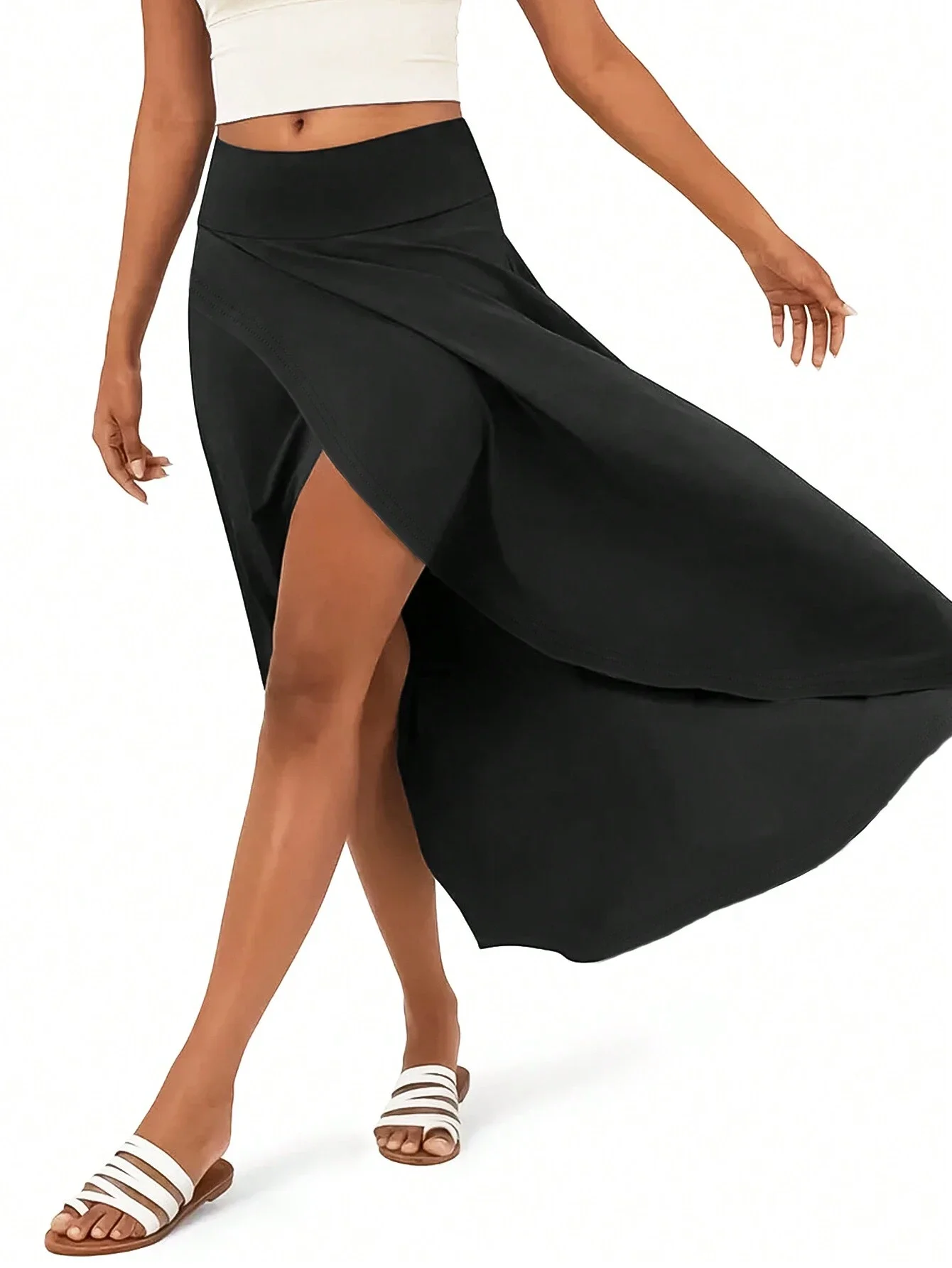 Saia esportiva dividida de cintura alta 2 en 1 feminina com bolsos internos, leve e elástica para uso ativo-casual cor sólida