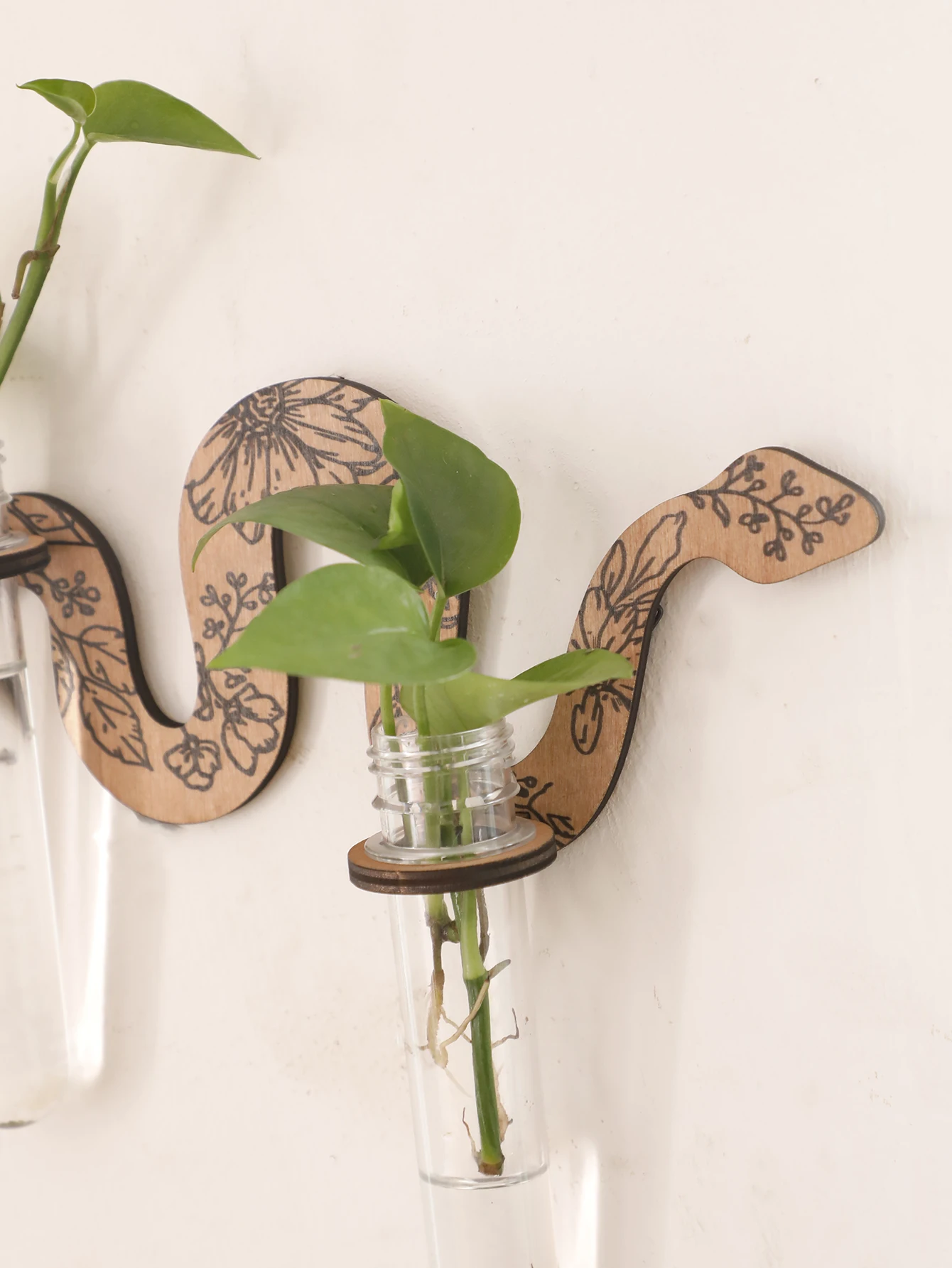 Wooden Wall Planters Snake shaped Plants Plant Propagation Station Wall Hanging Decor Gift for Women Plant Lovers Gift Crafts
