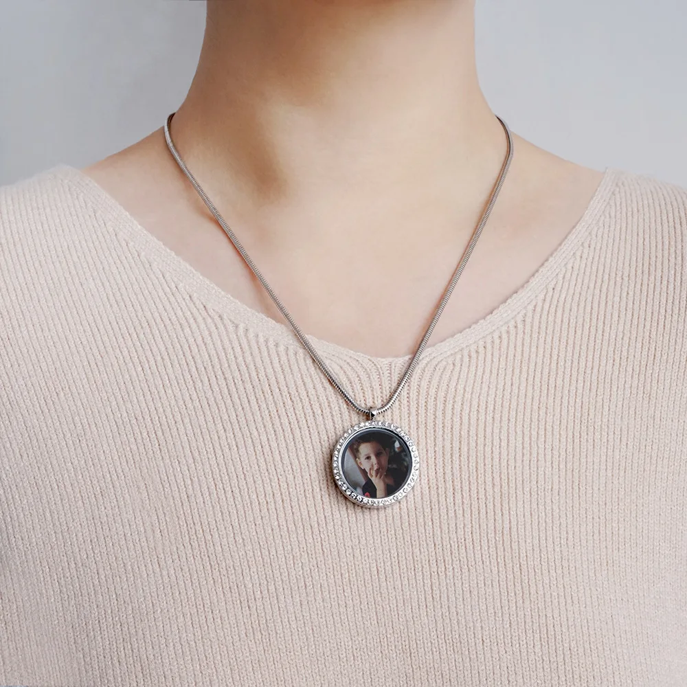 Personalized Photo Neckalce Frame Memorial Customized Colorful Photos Necklace Stainless Steel Pendant Necklace Jewlery Gift