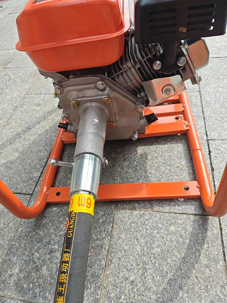 Concrete vibrator, vibration rod, vibrating rod