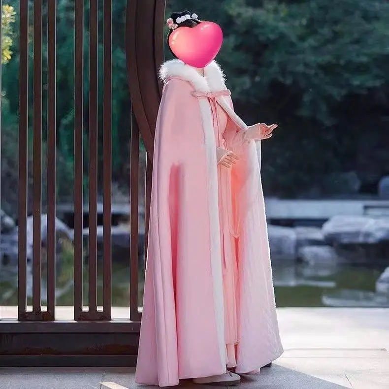 Traditional Winter Thicken Cloak Women's Pink Plush Collar Long Robe Vintage Wedding Bride Cape Photography Outerwear Costume