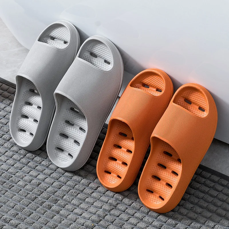 

Thick Sole Summer Beach Slides Mens Bathroom Anti-Slip Eva Slippers Men Sandals Fashion Women Flip-Flops Hollow Leaking Slippers