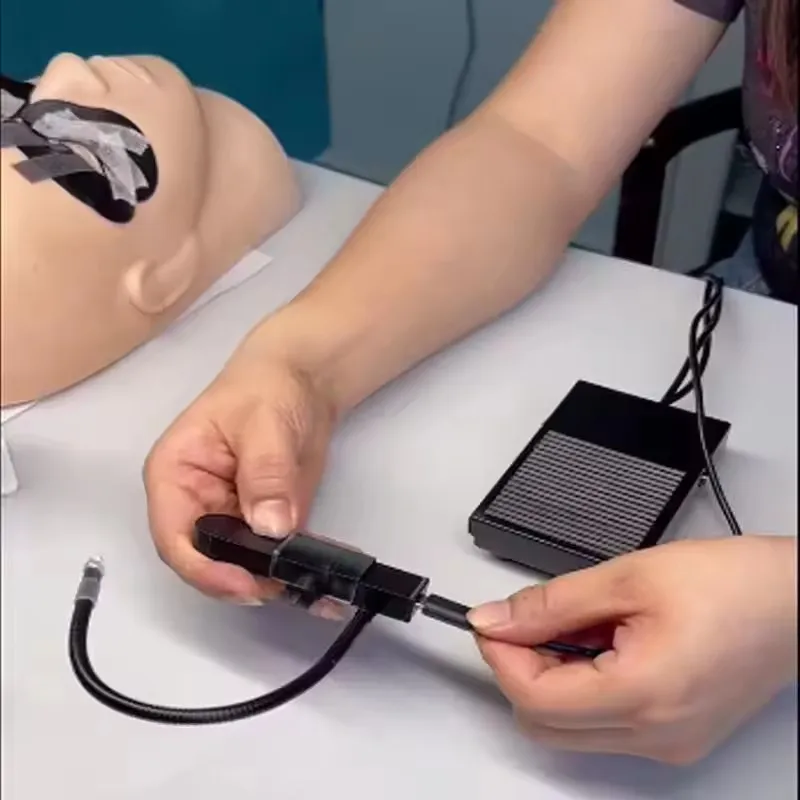 모든 핀셋 속눈썹 접착 램프에 적합한 속눈썹 접착 뷰티 매니큐어 UV 글루 빠른 경화 램프 1/2 병 글루 ﻿