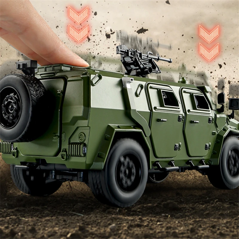 1:18 Military Alloy Armored Car Model Diecasts Metal Off-road Vehicles Tank Explosion Proof Car Model Sound Light Kids Toys Gift