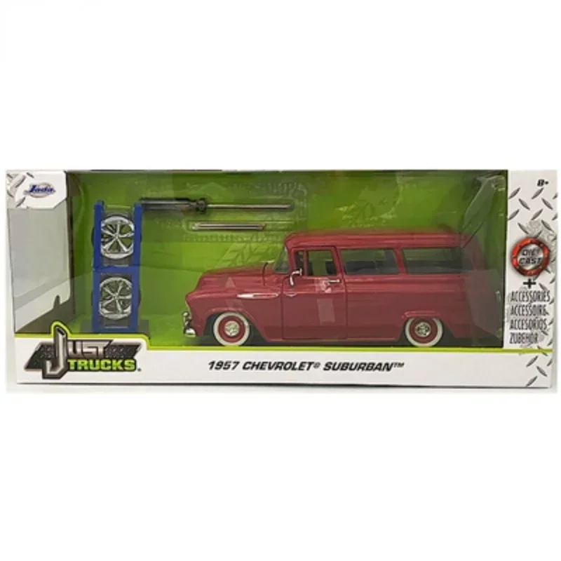 1:24 1957 Chevrolet Suburban High Simulation Diecast Car Metal CHEVY Alloy Model Car Gift Collection