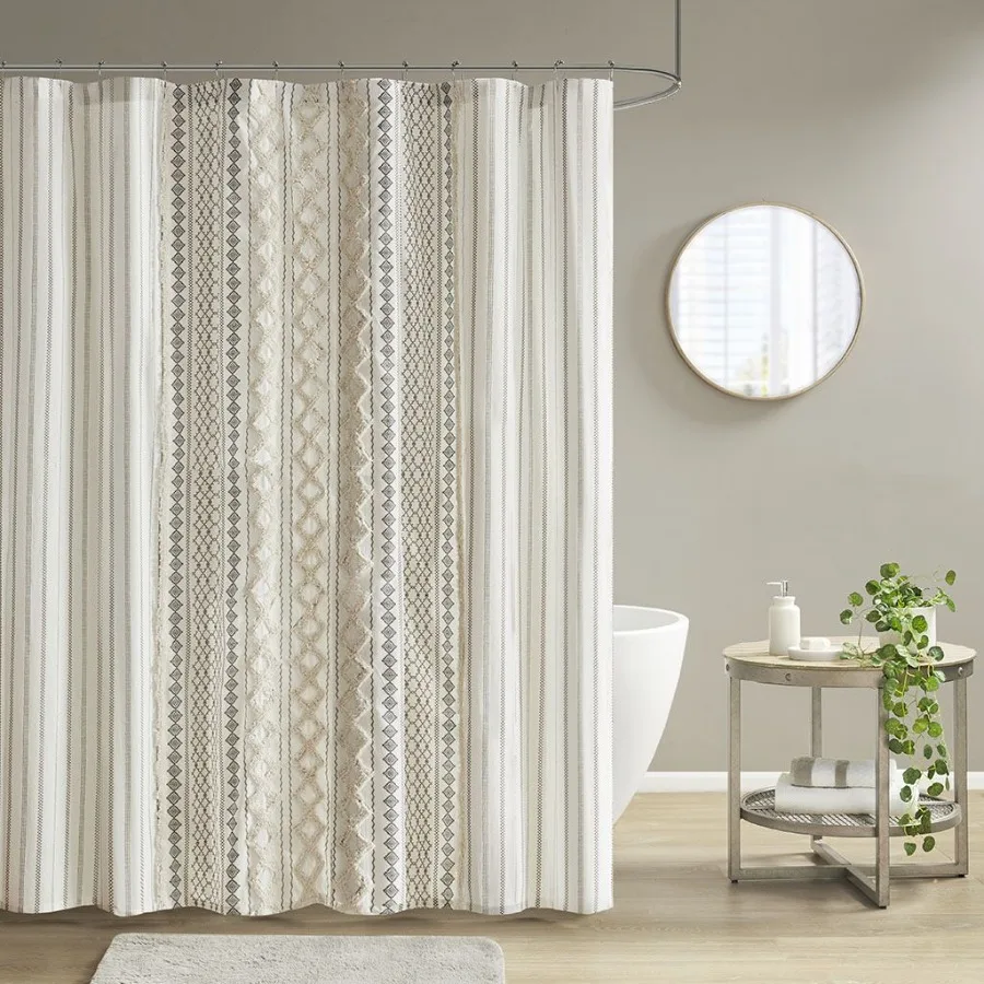 

Cn Printed Shower Curtain with Chenille