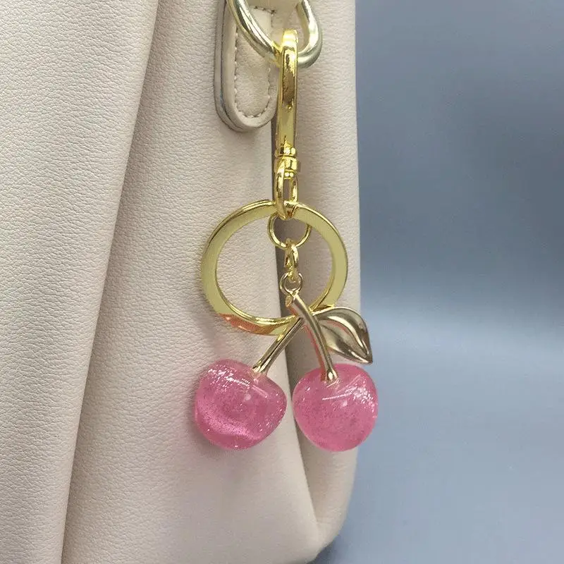 Kirsch-Anhänger Schlüsselanhänger für Frauen Niedliche Taschendekoration Multifunktionaler Schmuck Autoschlüssel-Zubehör Trendiger Charm-Schlüsselring – Detail 4