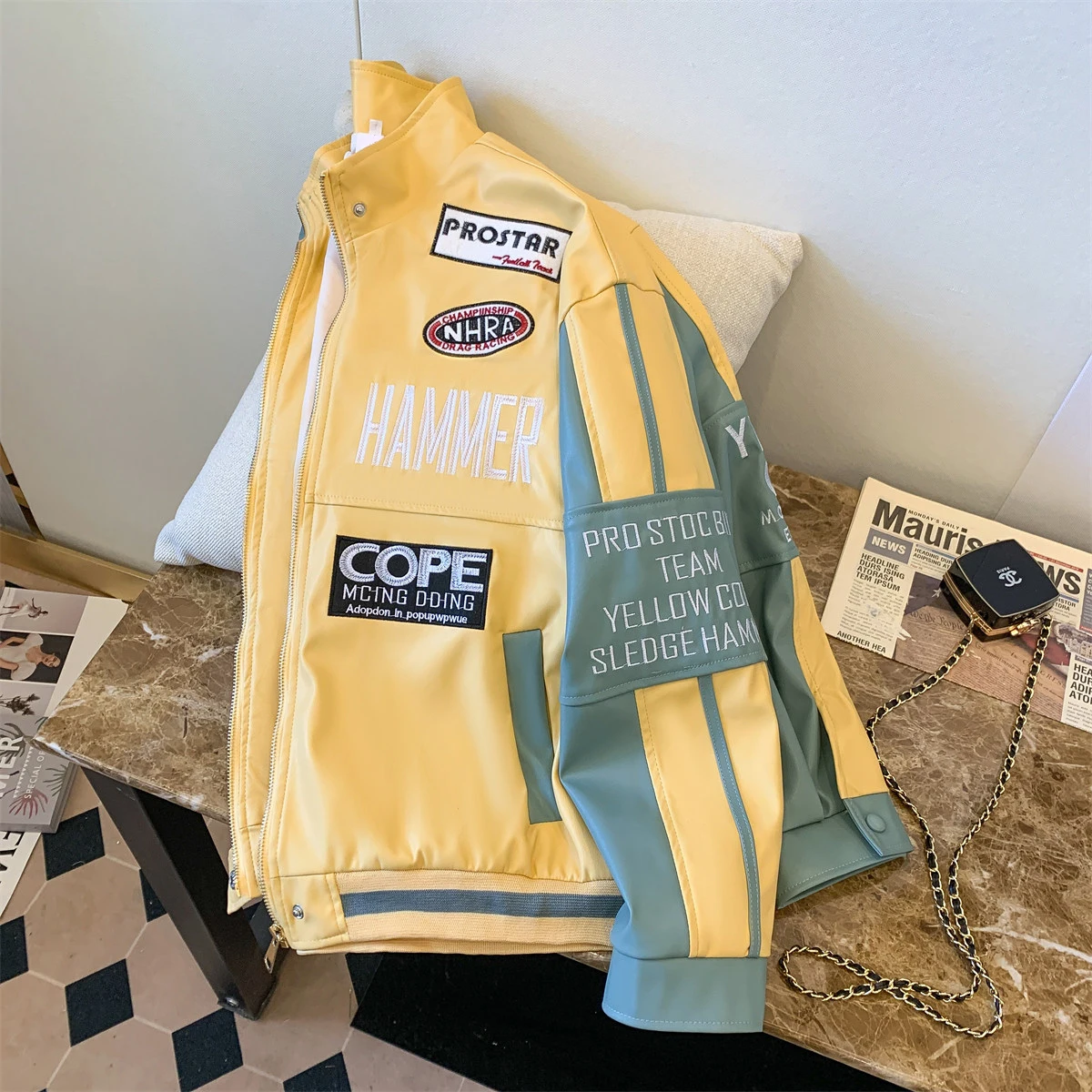 

Retro American Hiphop Embroidered PU Leather Motorcycle Baseball Jaet Loose Outerwear for Men And Women Winter Trendy Stree...