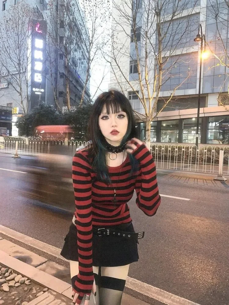 Red Striped Pullovers Gothic Y2k Clothes Emo Girls Long Sleeve Asymmetrical Harajuku Slim Kawaii Retro Pull Femme Sweaters Chic