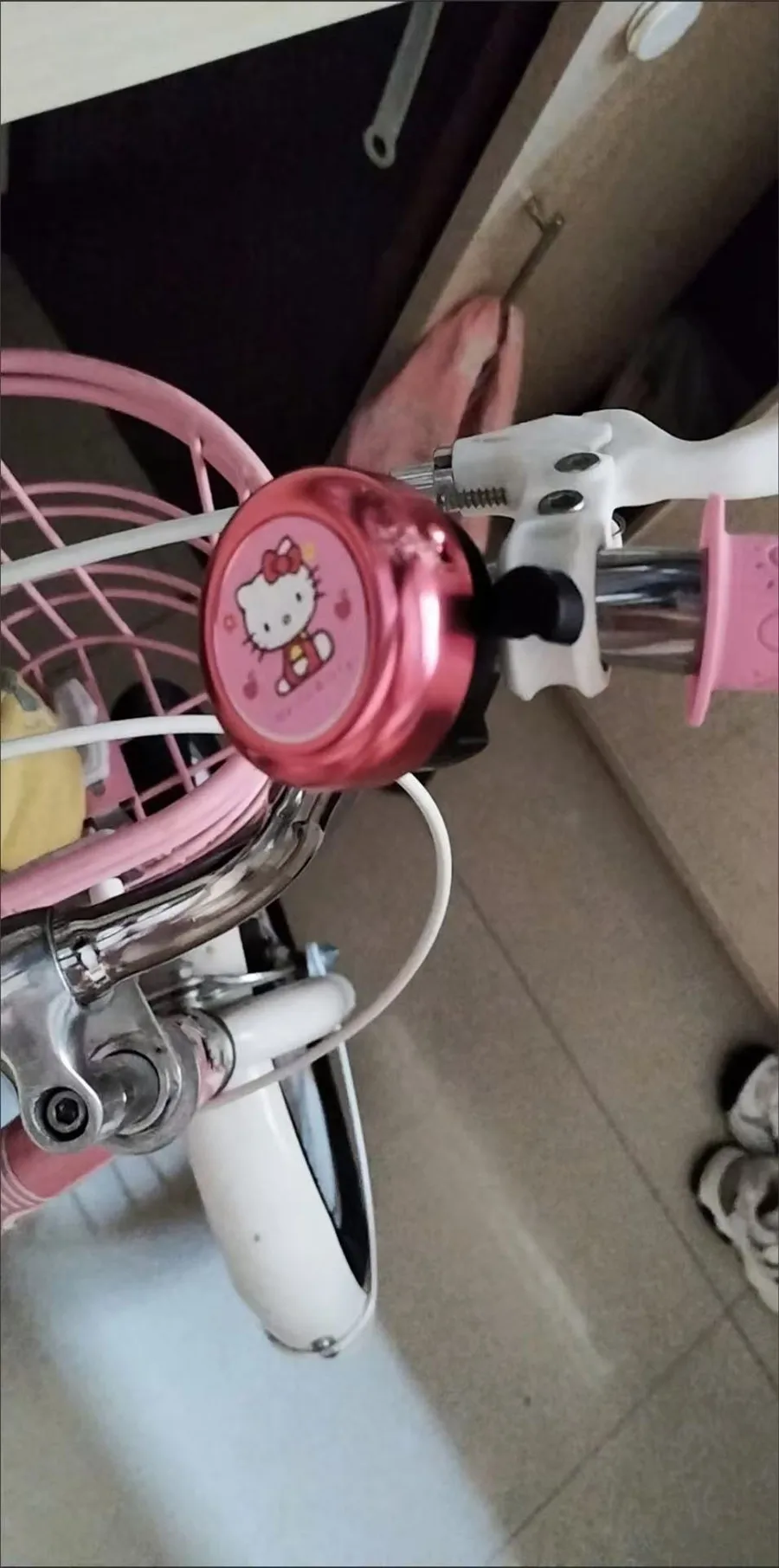 5*5 سنتيمتر مرحبا كيتي دراجة جرس دراجة أطفال الكرتون لطيف جرس المعادن جهاز إنذار للتحذير الدراجات المقود جرس السلامة الدراجات اكسسوارات