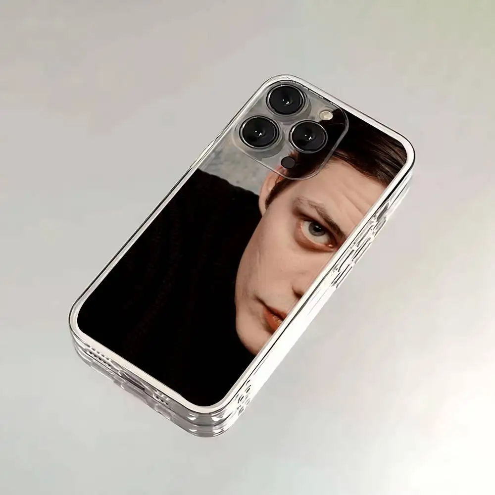 حافظة هاتف Bill Skarsgard لهاتف iPhone 6,16,15,14,13,12,11,17 Pro,Max,Plus,X,XS,XR,SE,غطاء ناعم شفاف صغير