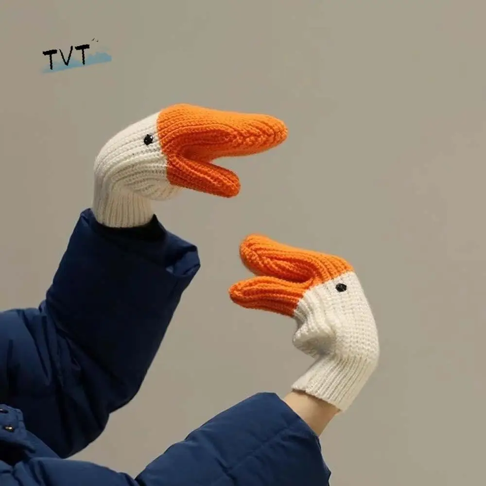 

Fashion Orange Cartoon Goose Gloves Polyester Windproof Winter Knitted Gloves Warmer Thickened Anti-cold Mittens Women