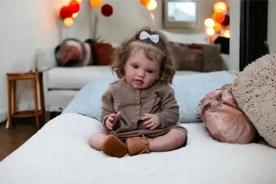 DLS Custom Made By Artist 24''60cm Reborn Baby Lottie con capelli radicati a mano Bambola già finita con abito diverso