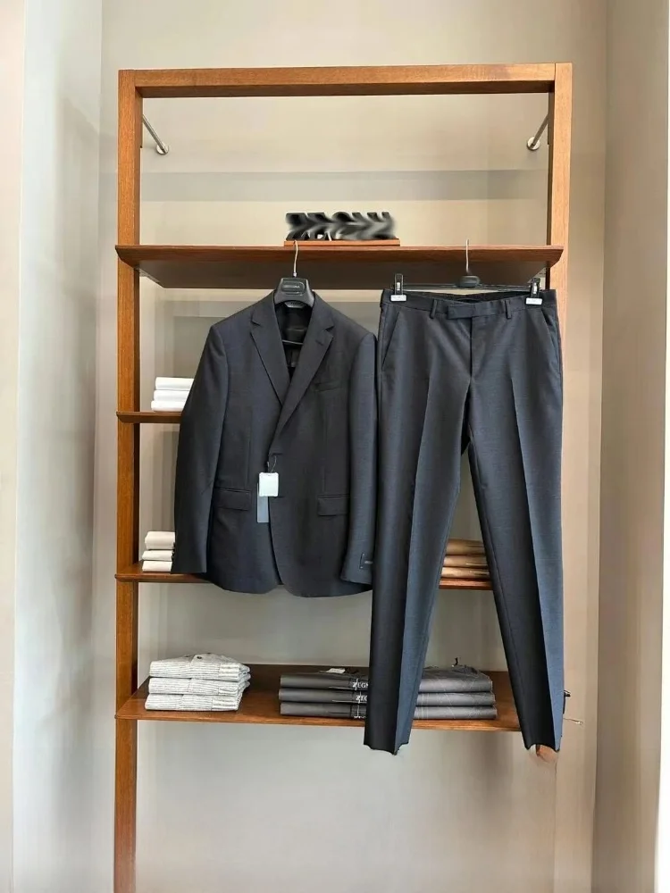 

Italian High-End Men's 20-Teaount Wool Blend Suiting for Commuting Busin Casual Stand Fit Long Sve Pure Color