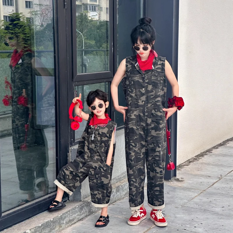 

2025 Mom Daughter Matching Outfits Hong Kong Style Camo Jumpsuit Father Son Korean Vest Pants Family Casual Twin Clothes Summer