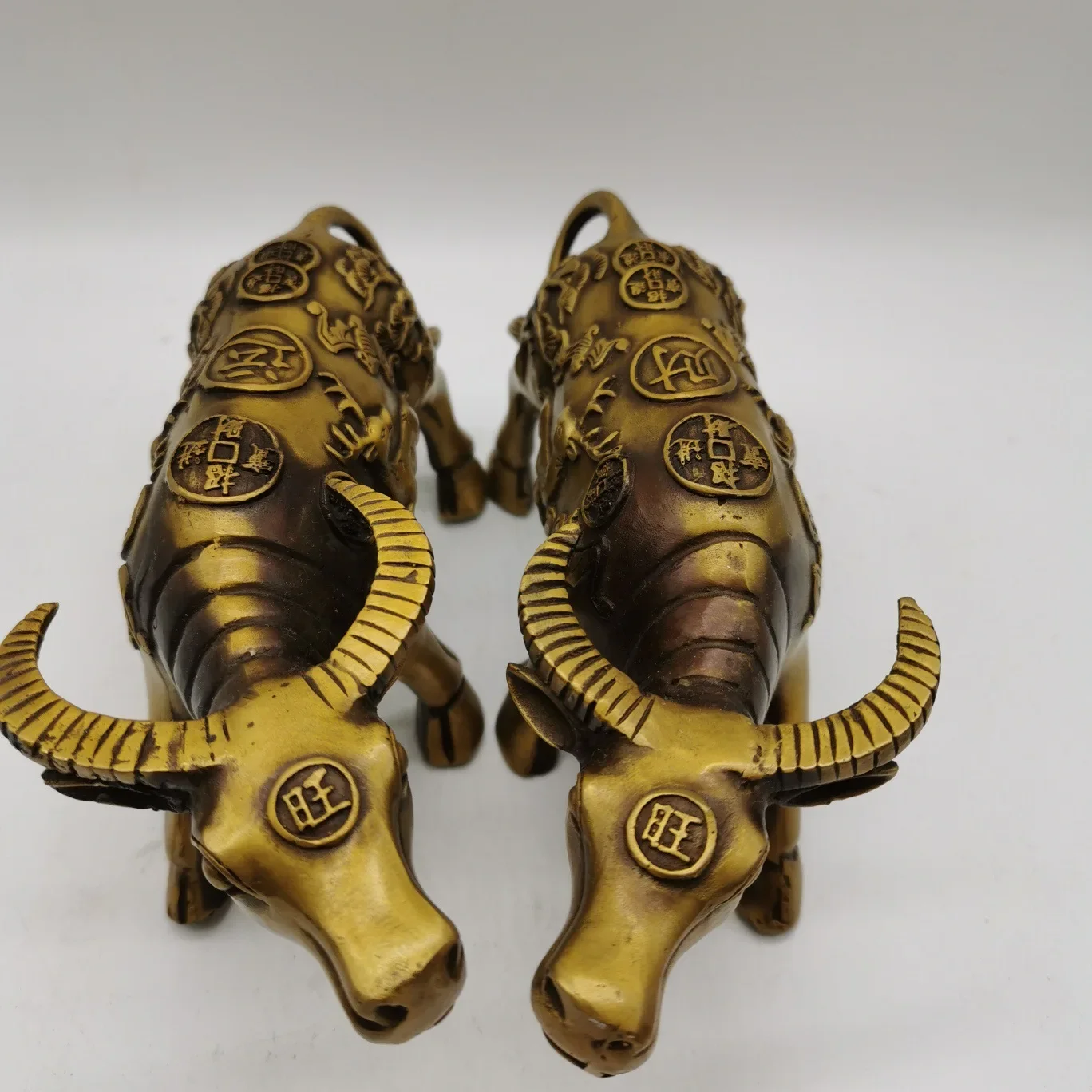 

Brass, Copper Bull, Wealth Luck, Auspiciousness, Prosperity, Career Promotion, Wealth Luck, Mascot, Home Decor