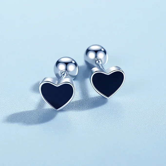 One Piece 925 Silver Samll Black Heart Screw Puncture Stud Earrings for Fashion Women Fine Jewelry Minimalist Accessories