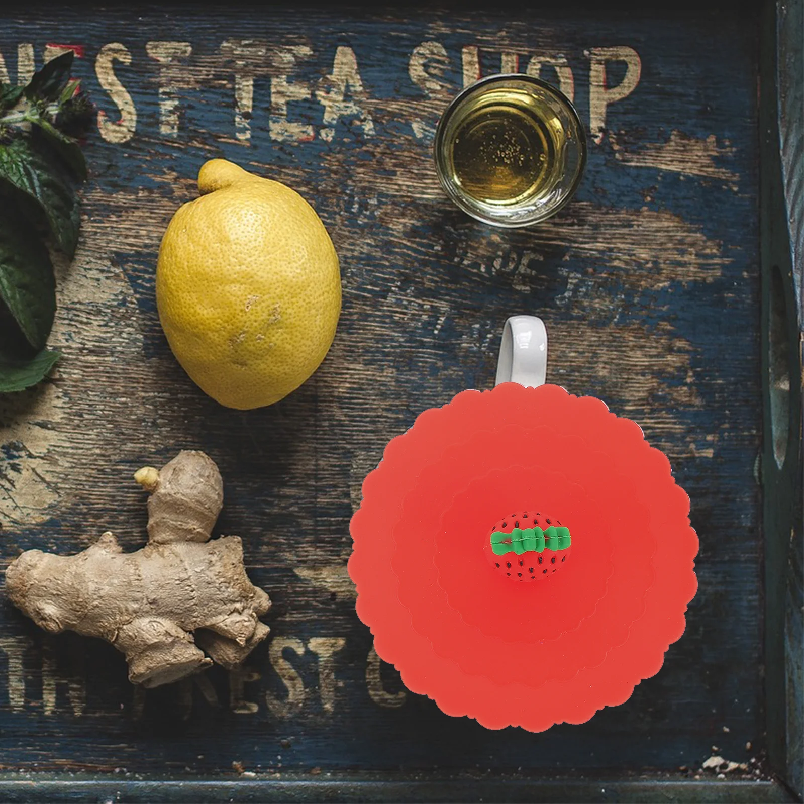 

4Pcs Silicone Cup Covers Cute Fruit Shape Lids Reusable Sealing Mug Tops Anti-Spill Protection for Various Cups and Glasses