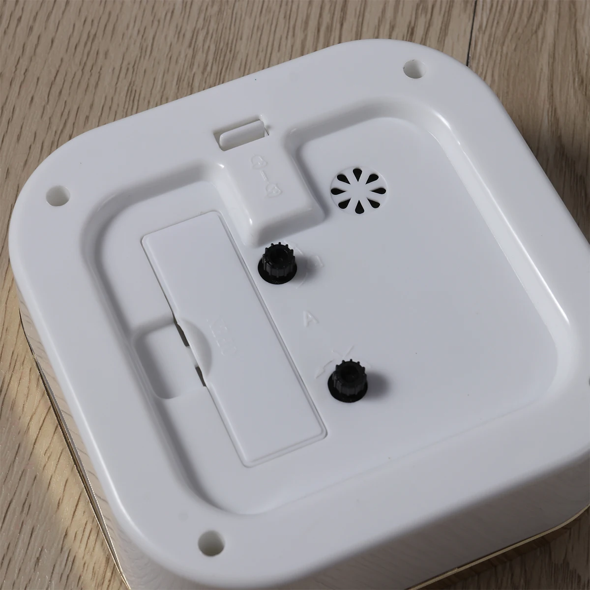 

Children's Small Alarm Clock Exquisite Travel Oval Creative Students Quartz Analog Kids